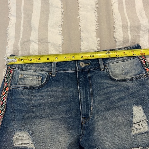 H & M Coachella Shorts Size 10 - Picture 6 of 9